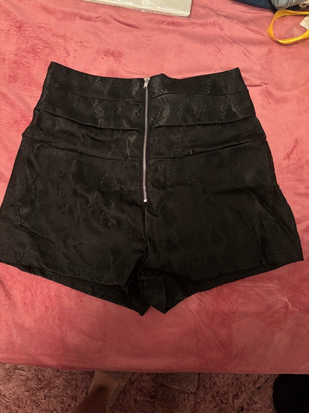 SHEIN Black High-Waist Zip-Front Women’s Shorts